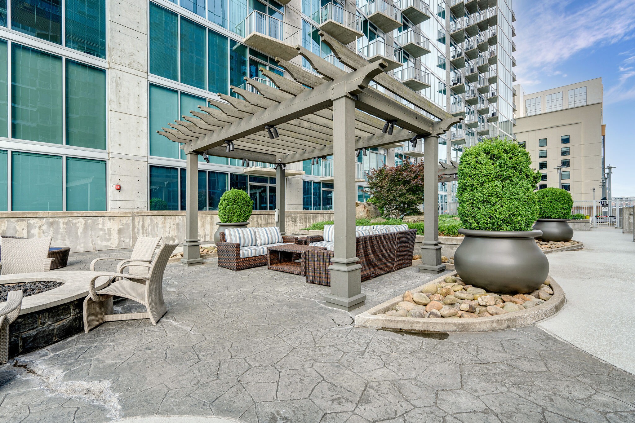 301 Demonbreun Street, Unit 1120 Nashville, TN 37201 - Photo 44 of 51