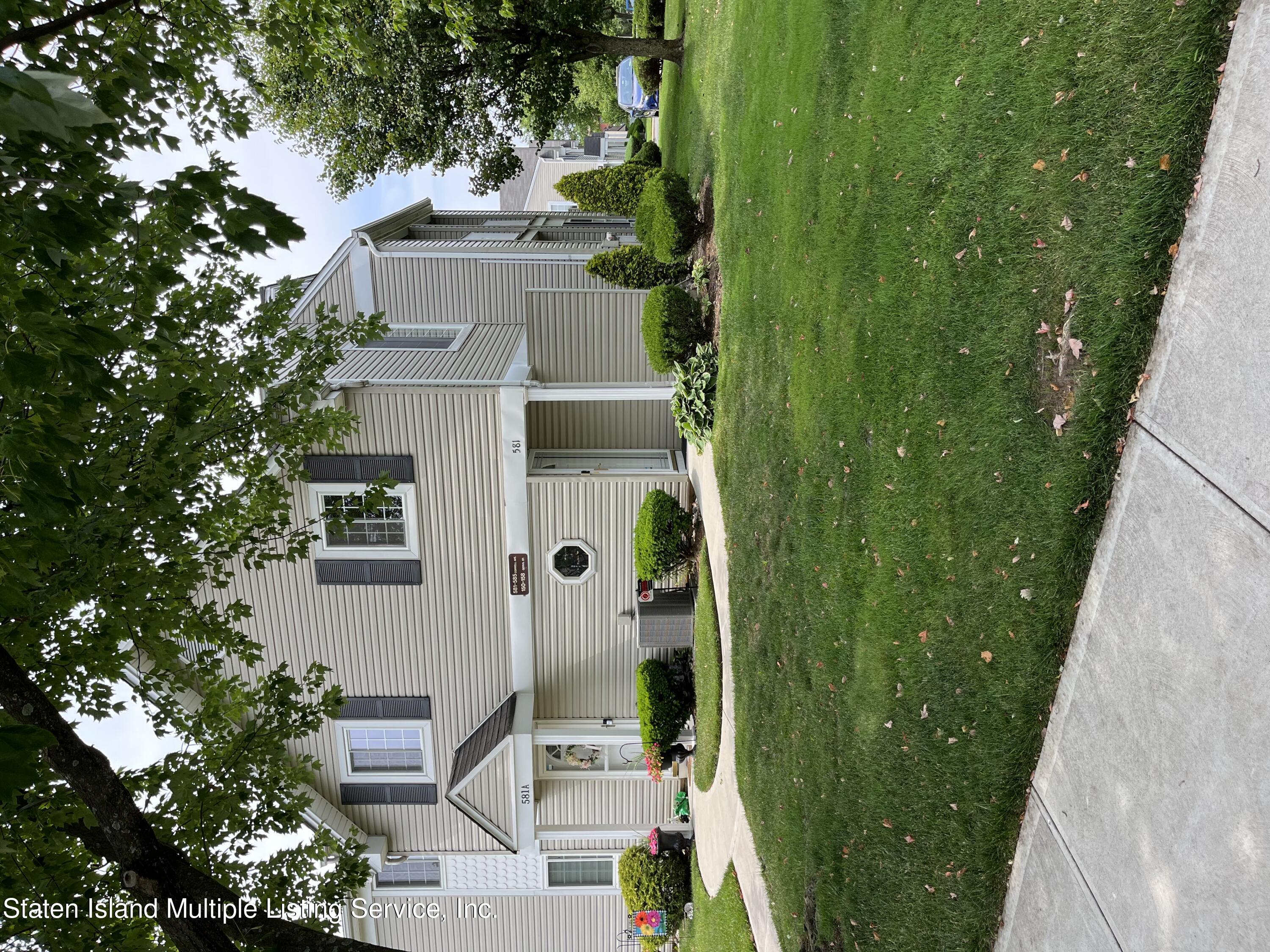581 Correll Avenue, Unit UPPR Staten Island, NY 10309 - Photo 1 of 17 Front