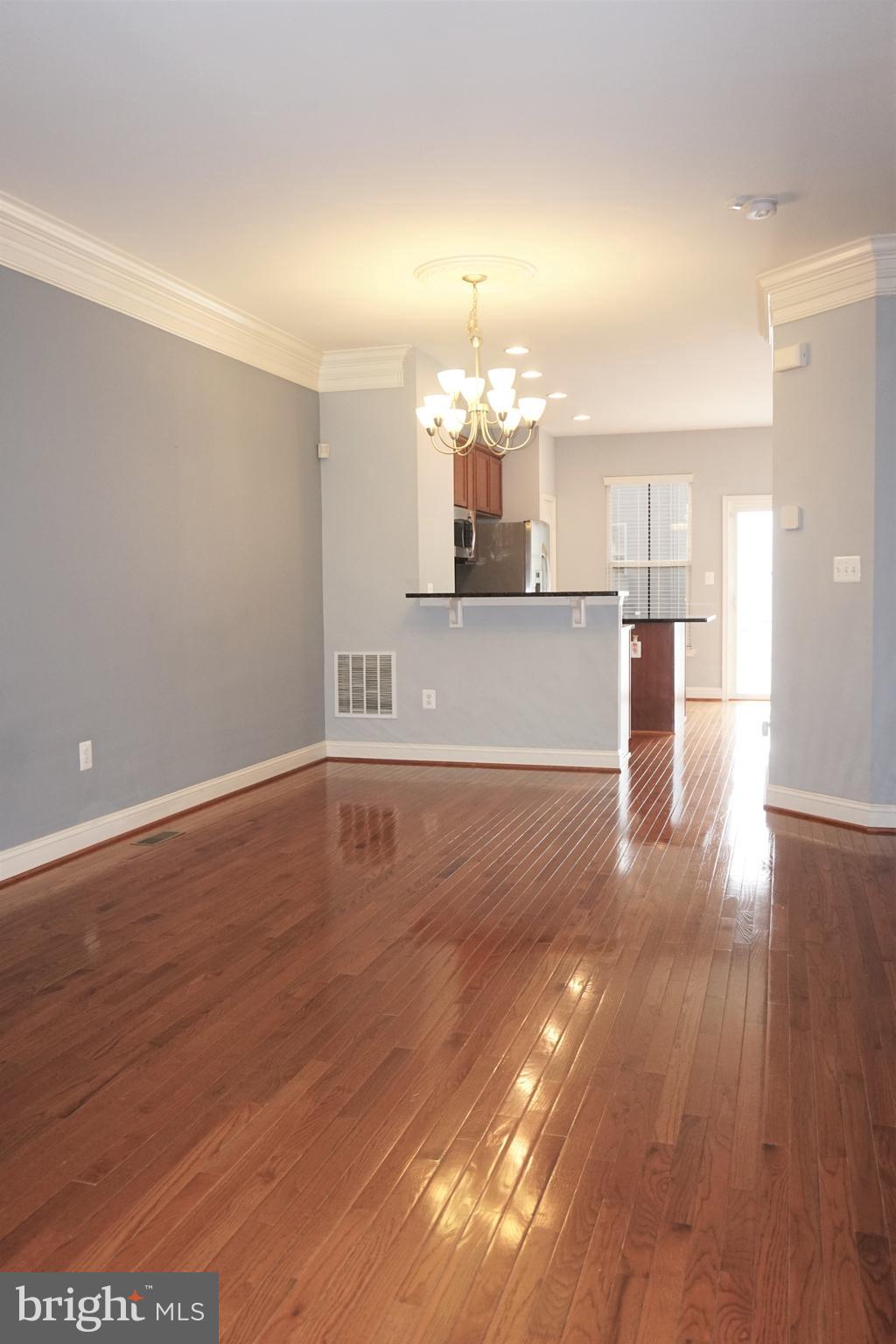 4306 Potomac Highlands Circle Triangle, VA 22172 - Photo 6 of 24