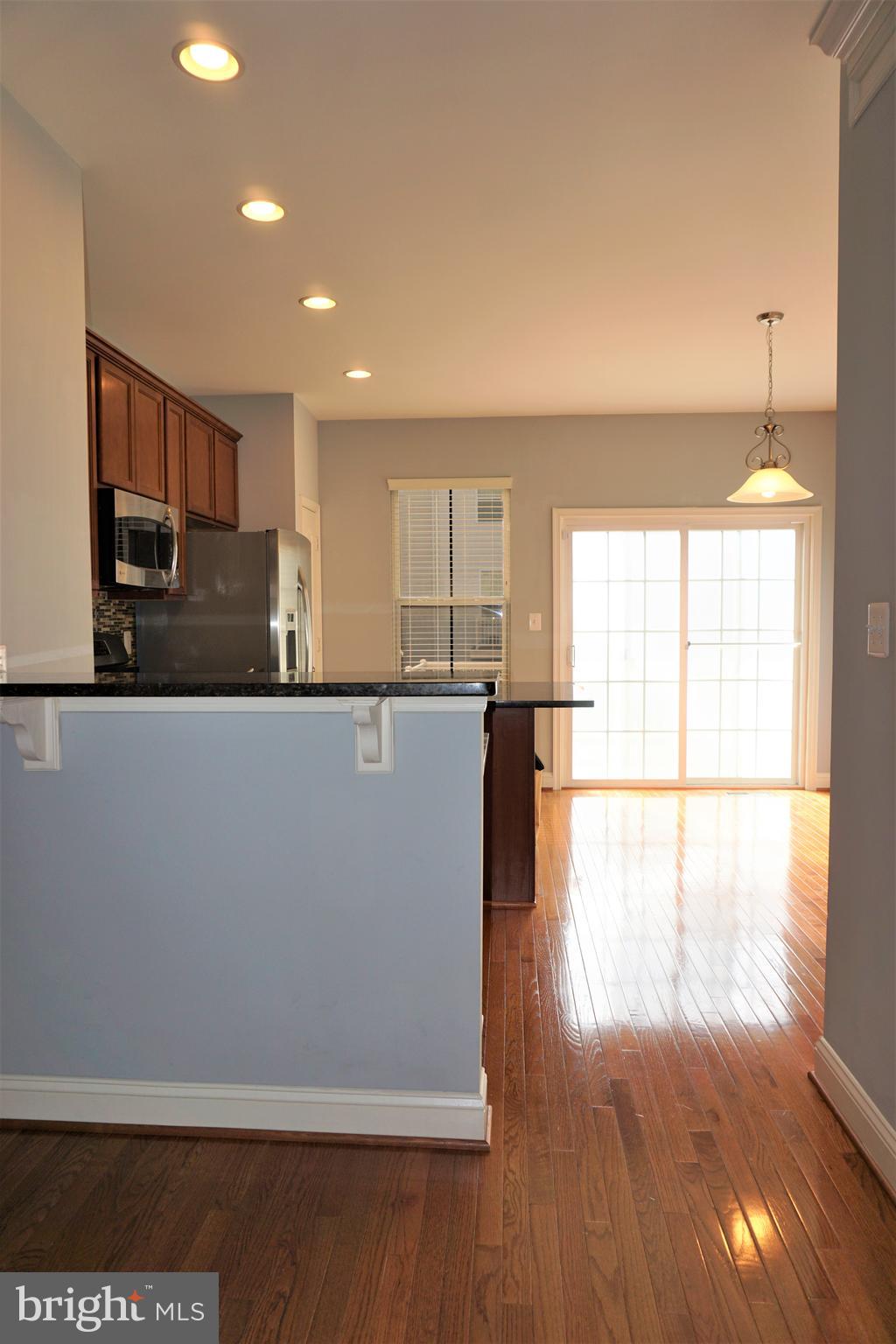 4306 Potomac Highlands Circle Triangle, VA 22172 - Photo 8 of 24