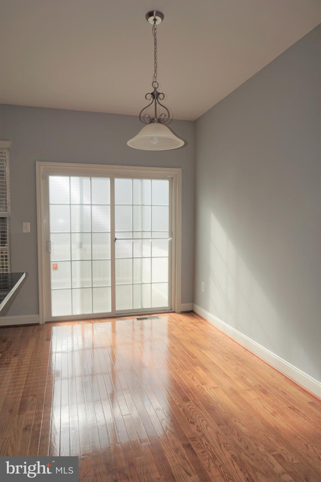 4306 Potomac Highlands Circle Triangle, VA 22172 - Photo 10 of 24