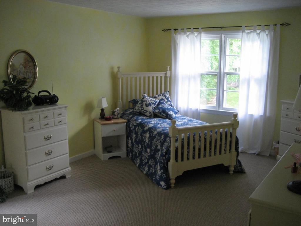 1620 Robin Road Lebanon, PA 17042 - Photo 9 of 11 Gallery Image 9