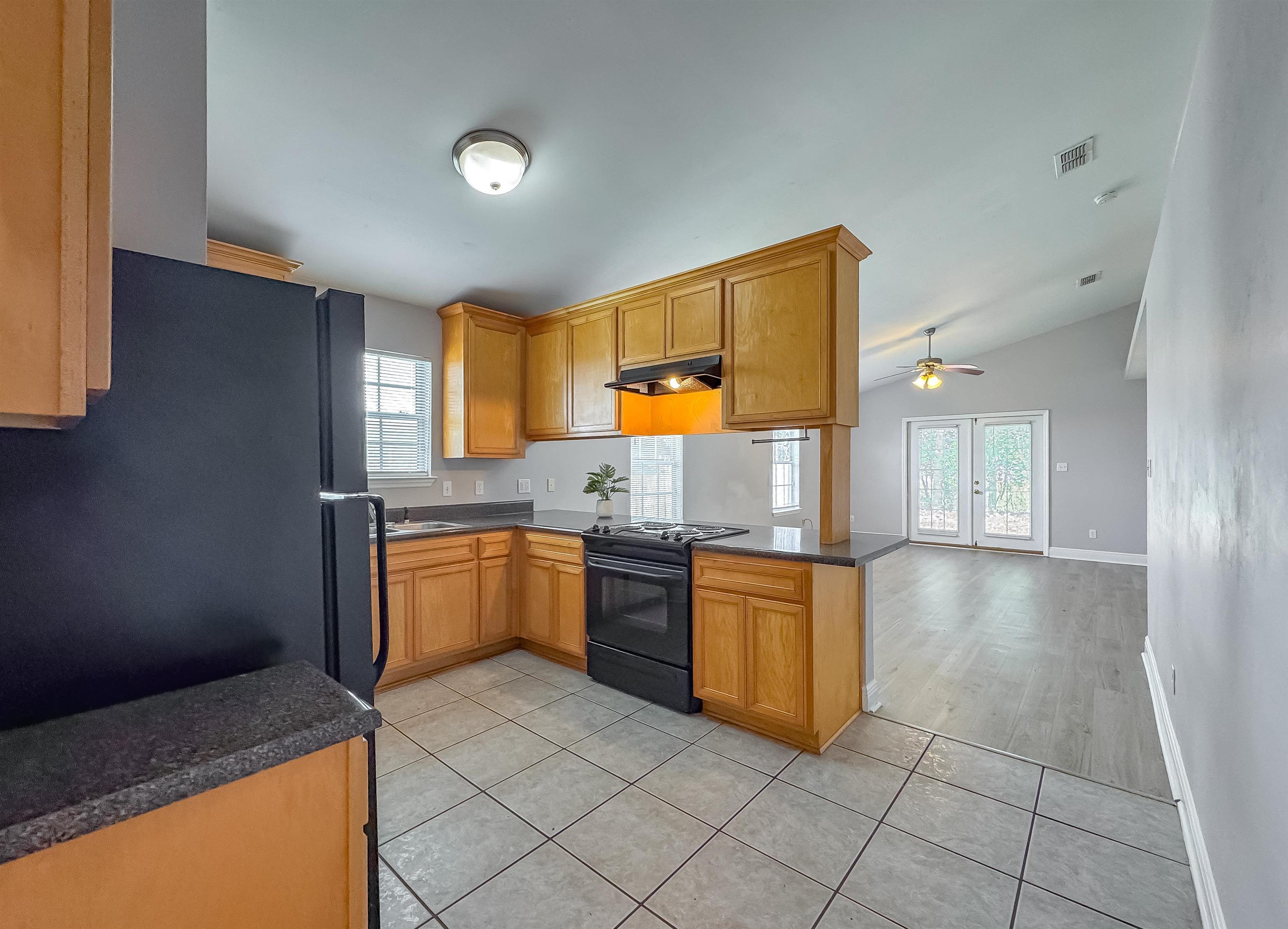 3578 Jim Lee Road Tallahassee, FL 32301 - Photo 13 of 28