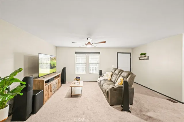 $195,000 | 16860 Slover Avenue, Unit 70, Fontana, CA 92337