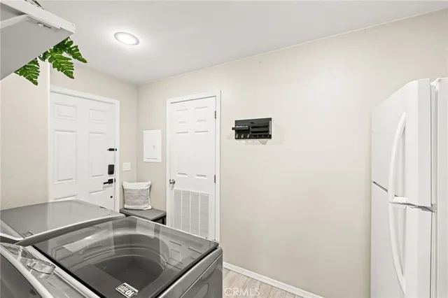 $195,000 | 16860 Slover Avenue, Unit 70, Fontana, CA 92337