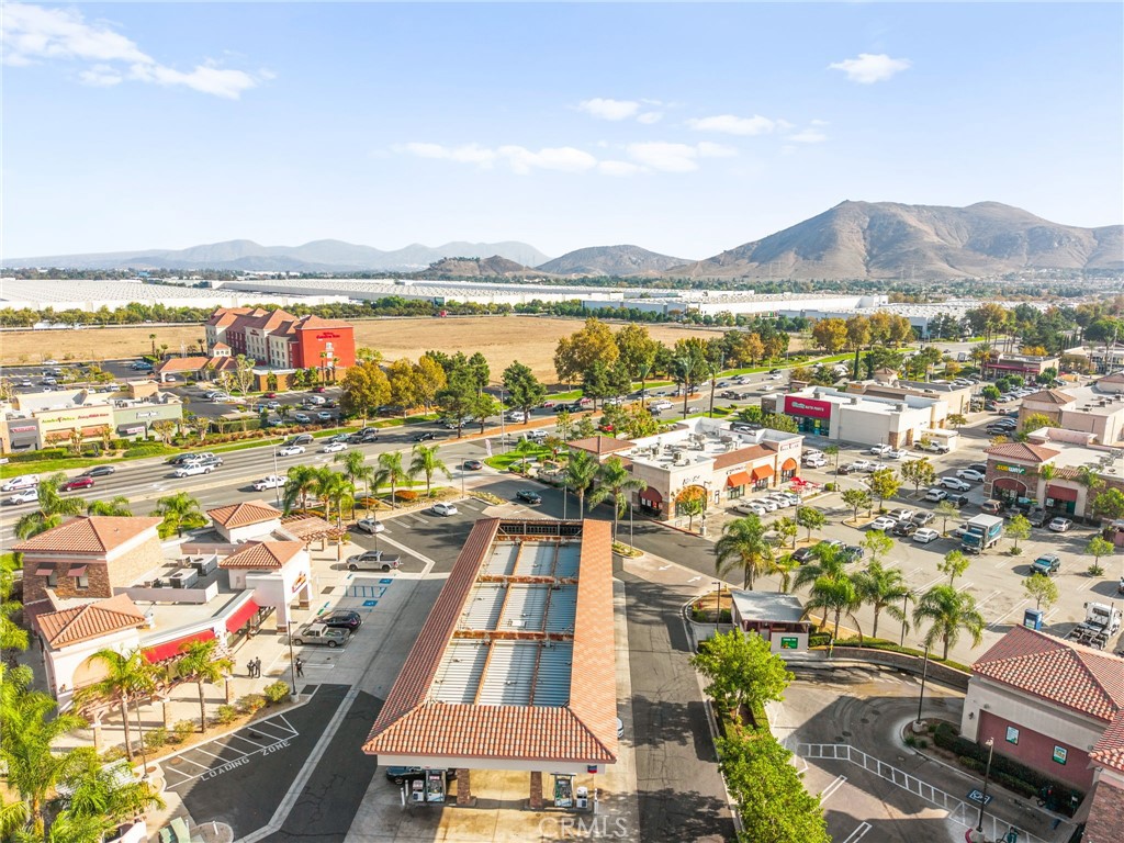 16860 Slover Avenue, Unit 70 Fontana, CA 92337 - Photo 34 of 38 a view of city with ocean