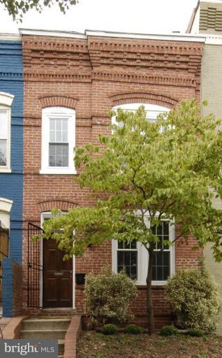 426 5th Street Northeast Washington, DC 20002 - Photo 1 of 12 Exterior (Main)