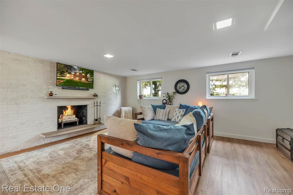 3024 Starr Road Royal Oak, MI 48073 - Photo 26 of 42