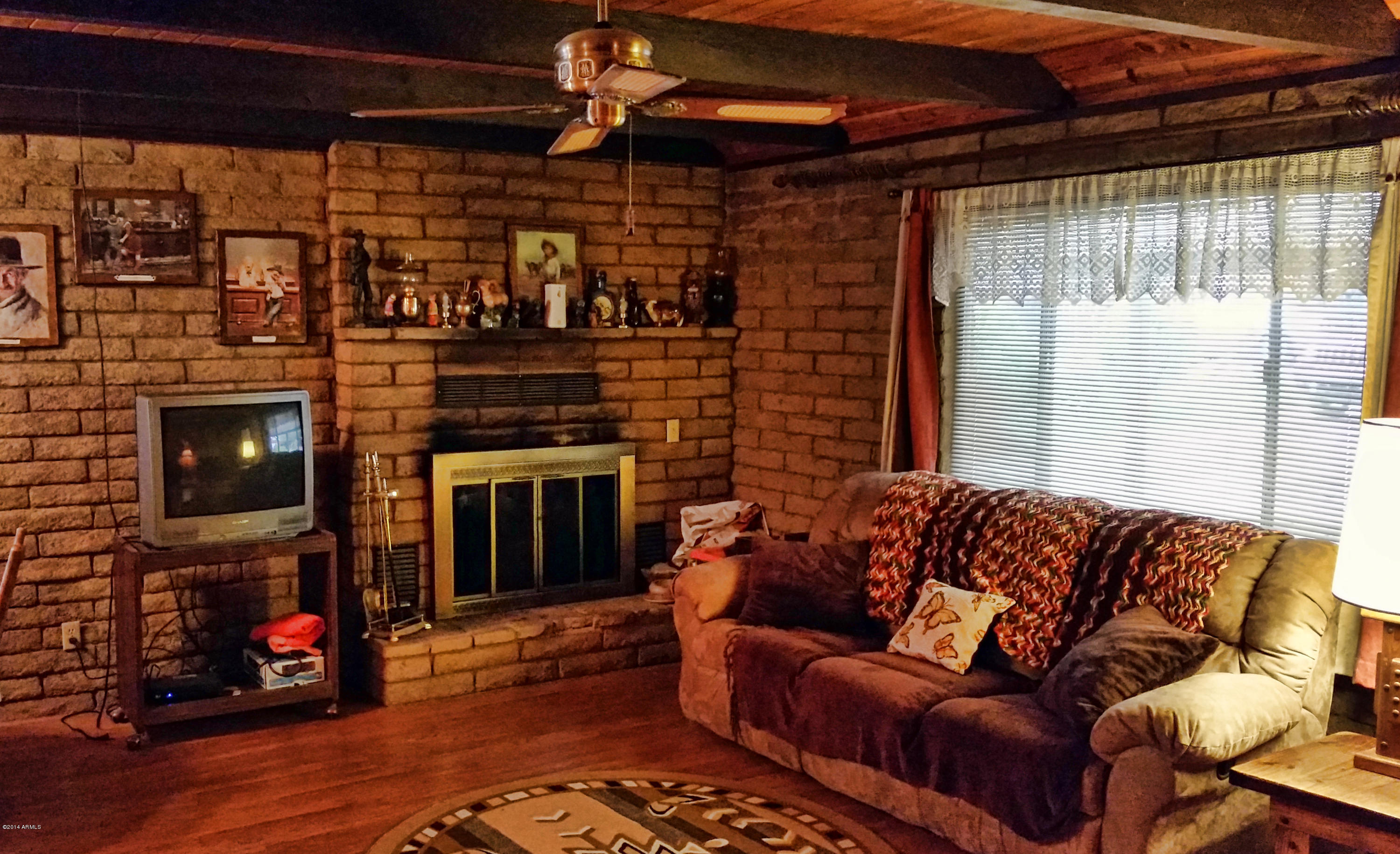 173 Standage Drive Payson, AZ 85541 - Photo 3 of 46 Living Room