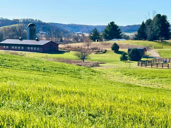 $1,150,000 | E7748 Mill Road, Spring Green, WI 53588
