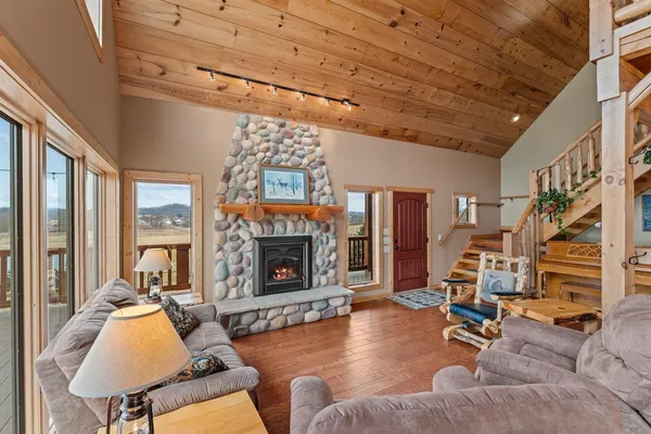 $1,150,000 | E7748 Mill Road, Spring Green, WI 53588