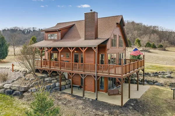 $1,150,000 | E7748 Mill Road, Spring Green, WI 53588