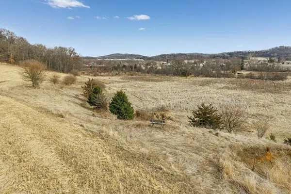 $1,150,000 | E7748 Mill Road, Spring Green, WI 53588