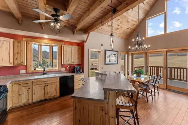 $1,150,000 | E7748 Mill Road, Spring Green, WI 53588