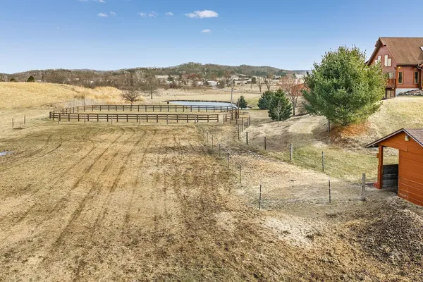 $1,150,000 | E7748 Mill Road, Spring Green, WI 53588
