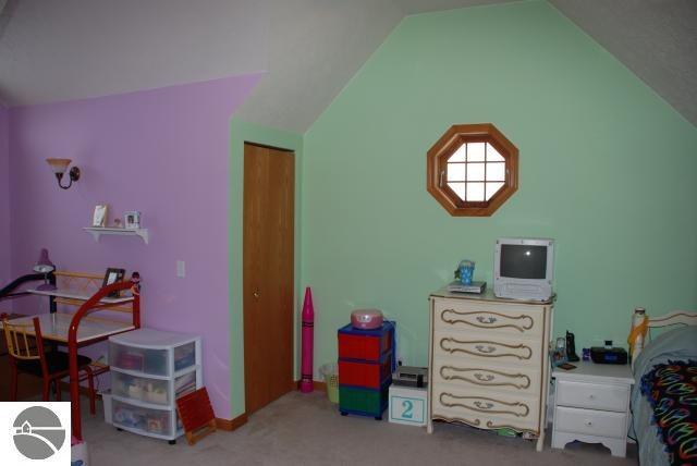 5381 Harris Road Traverse City, MI 49684 - Photo 12 of 15 1710913-11.JPG