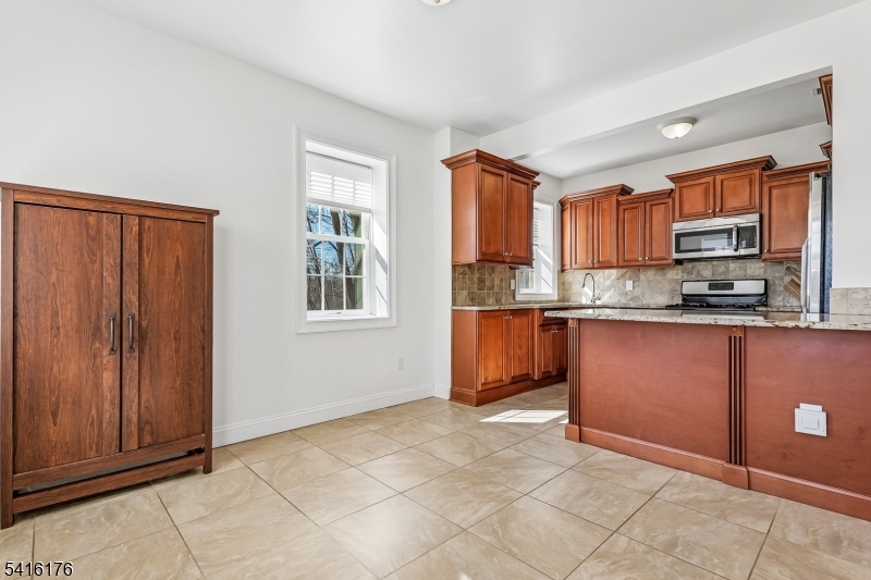 227 Sunnymeade Road Hillsborough, NJ 08844 - Photo 12 of 39