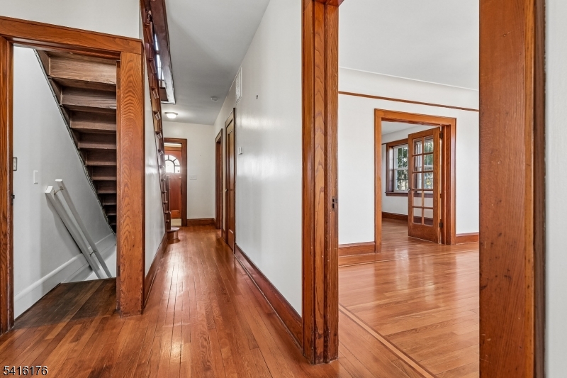 227 Sunnymeade Road Hillsborough, NJ 08844 - Photo 4 of 39