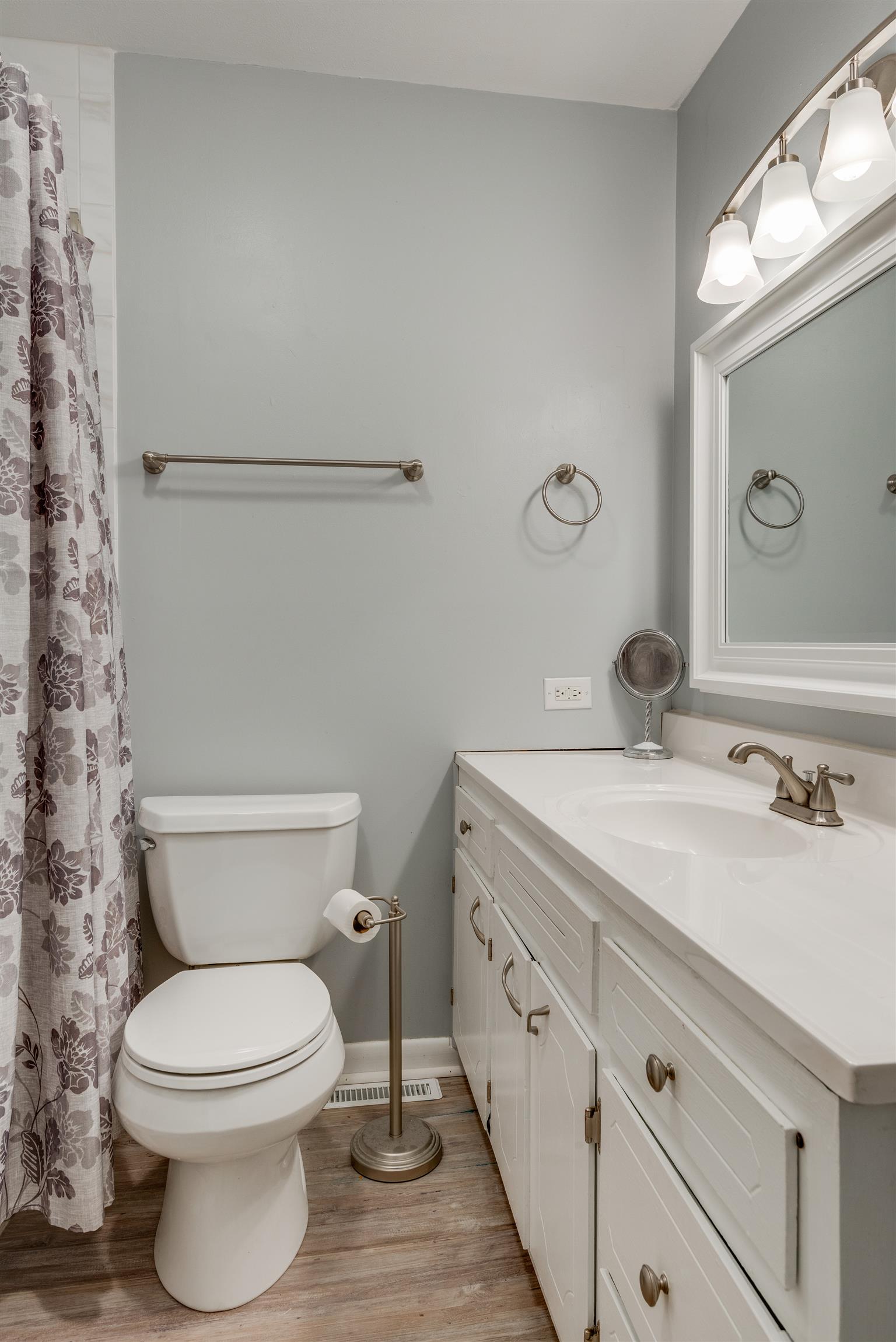 1050 Fleet Town Road Dickson, TN 37055 - Photo 8 of 25 Newly Fully Tied Bathroom