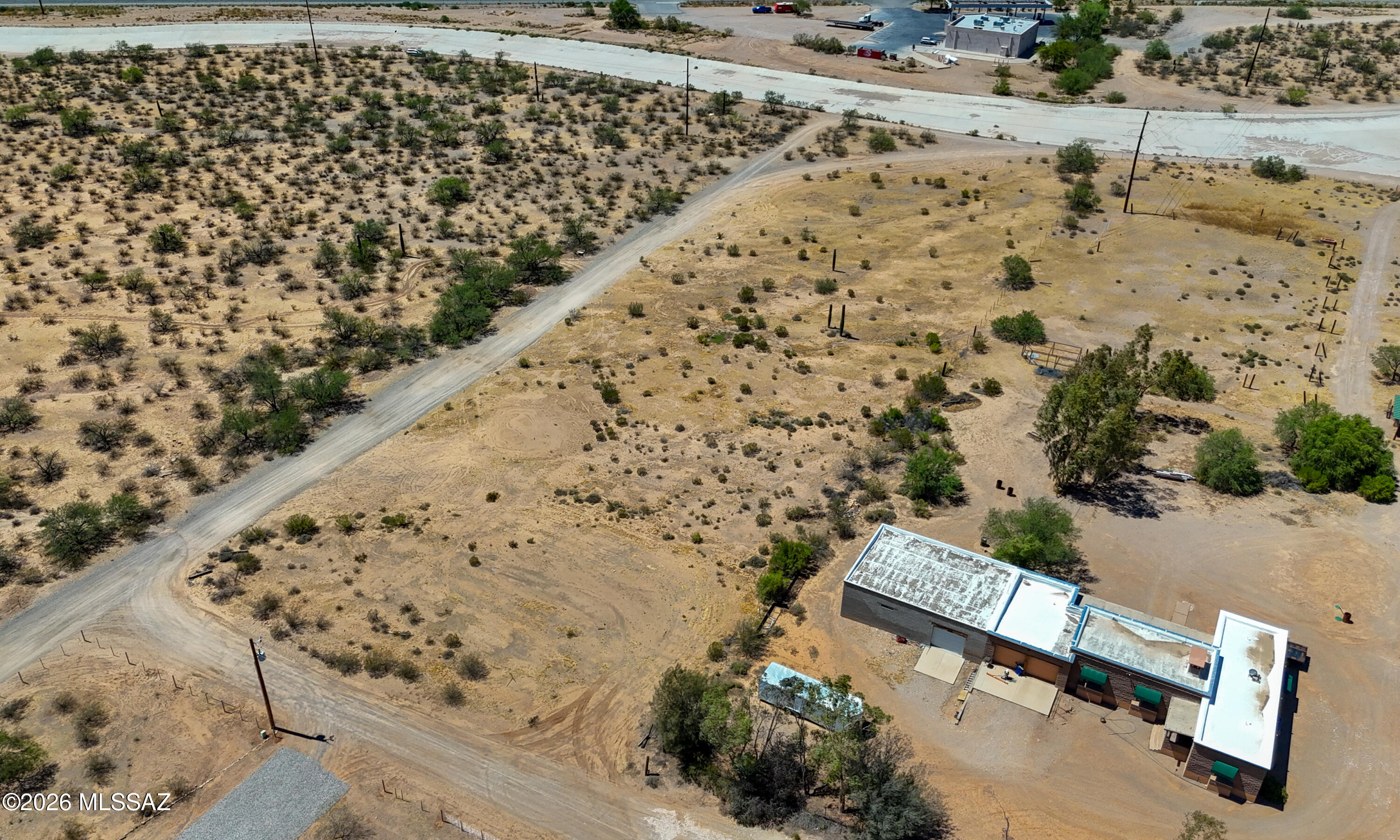 6171 West Irvington Road, Unit 4 Tucson, AZ 85757 - Photo 2 of 14 DJI_20260630142103_0298_D