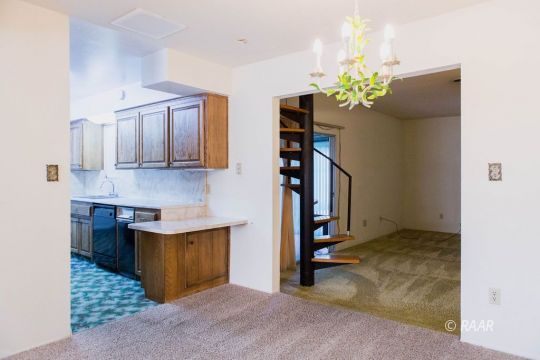 216 South American Street Ridgecrest, CA 93555 - Photo 13 of 30 Gallery Image 13