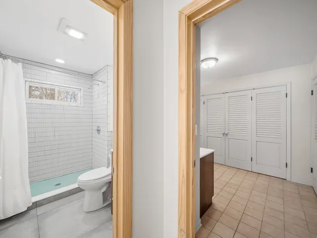 $845,000 | 16 Yorkshire Drive, Lincolnshire, IL 60069