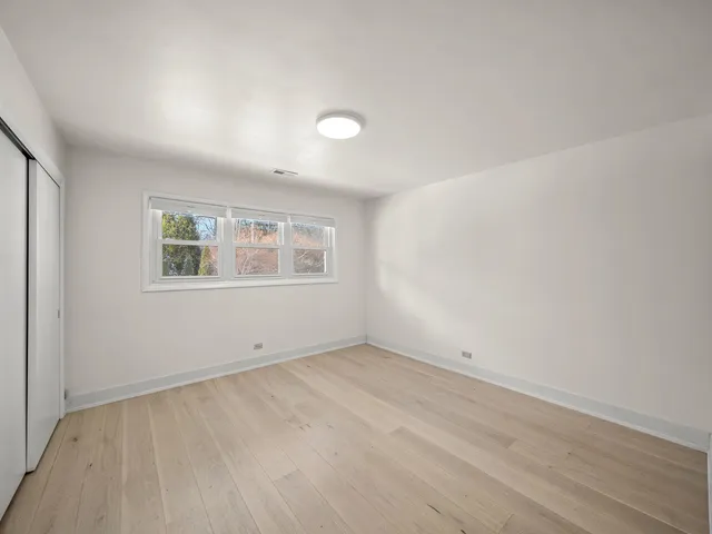 $845,000 | 16 Yorkshire Drive, Lincolnshire, IL 60069