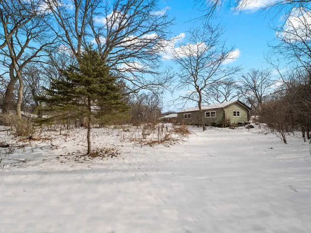 $845,000 | 16 Yorkshire Drive, Lincolnshire, IL 60069