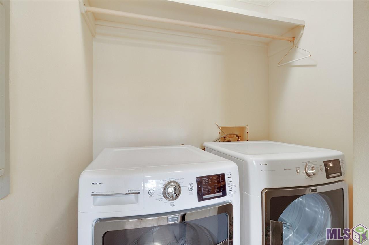 948 Ridgepoint Court, Unit 948 Baton Rouge, LA 70810 - Photo 4 of 9 Gallery Image 4