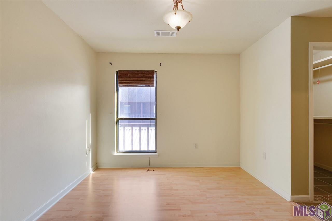 948 Ridgepoint Court, Unit 948 Baton Rouge, LA 70810 - Photo 5 of 9 Gallery Image 5