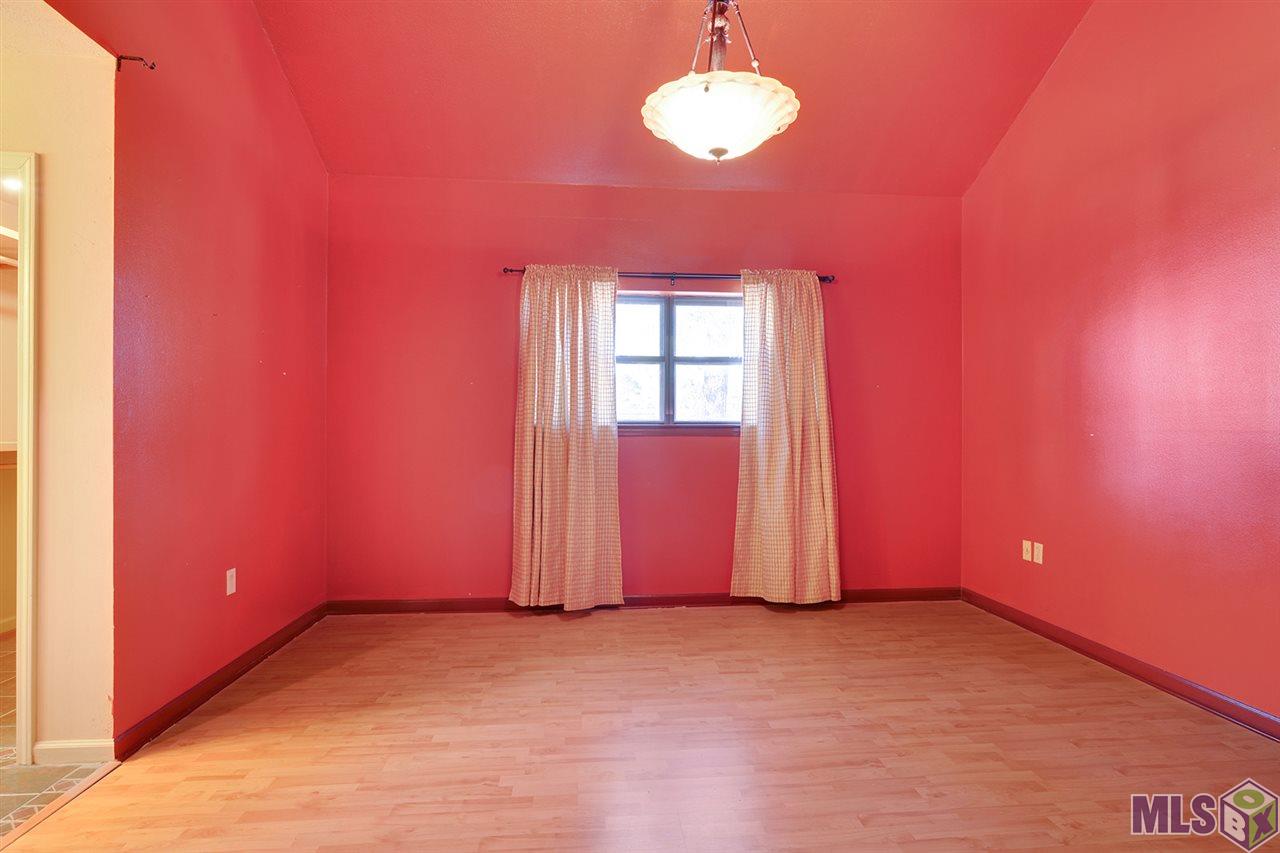 948 Ridgepoint Court, Unit 948 Baton Rouge, LA 70810 - Photo 7 of 9 Gallery Image 7