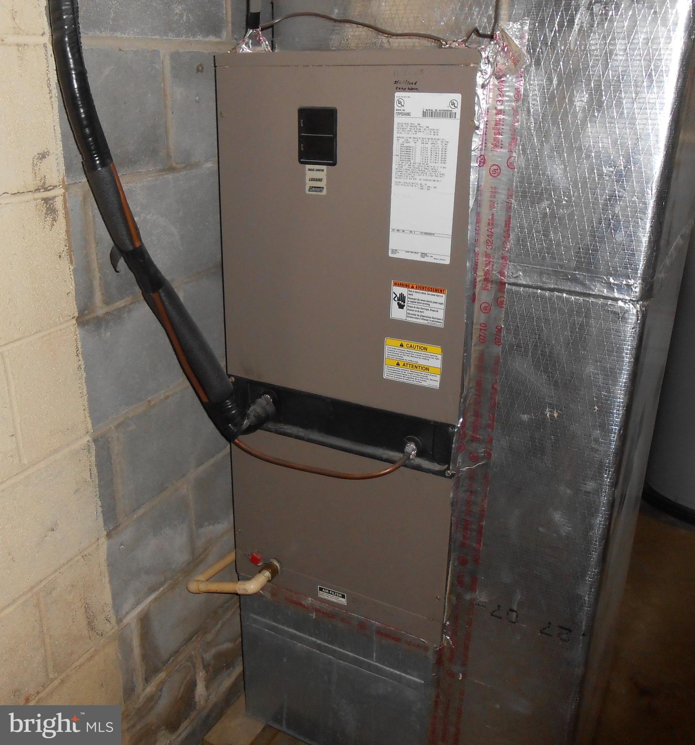 1252 Iron Bridge Road Columbia, PA 17512 - Photo 31 of 47 Heat pump