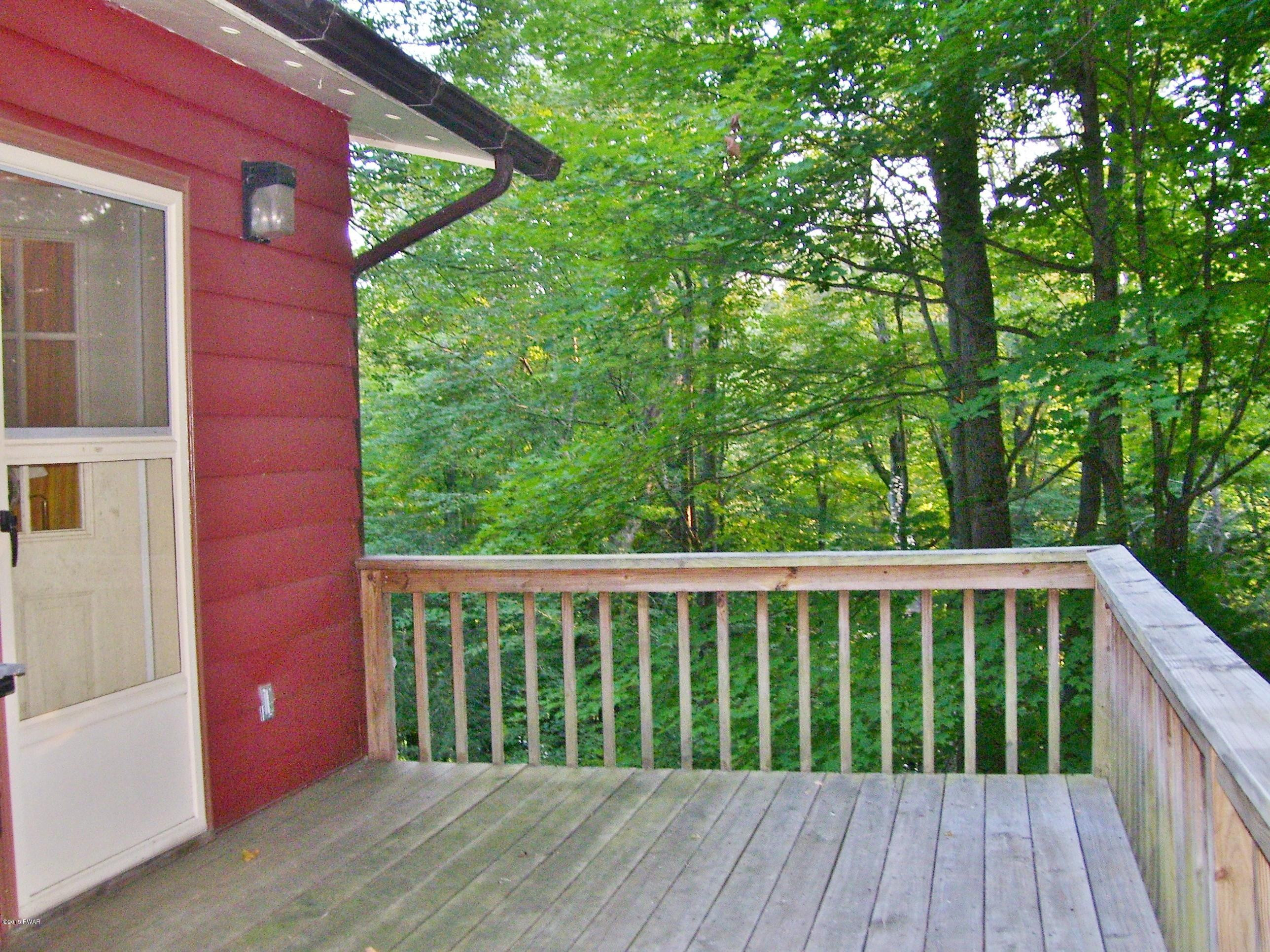 29-31 Cub Road Lake Ariel, PA 18436 - Photo 25 of 48 Deck