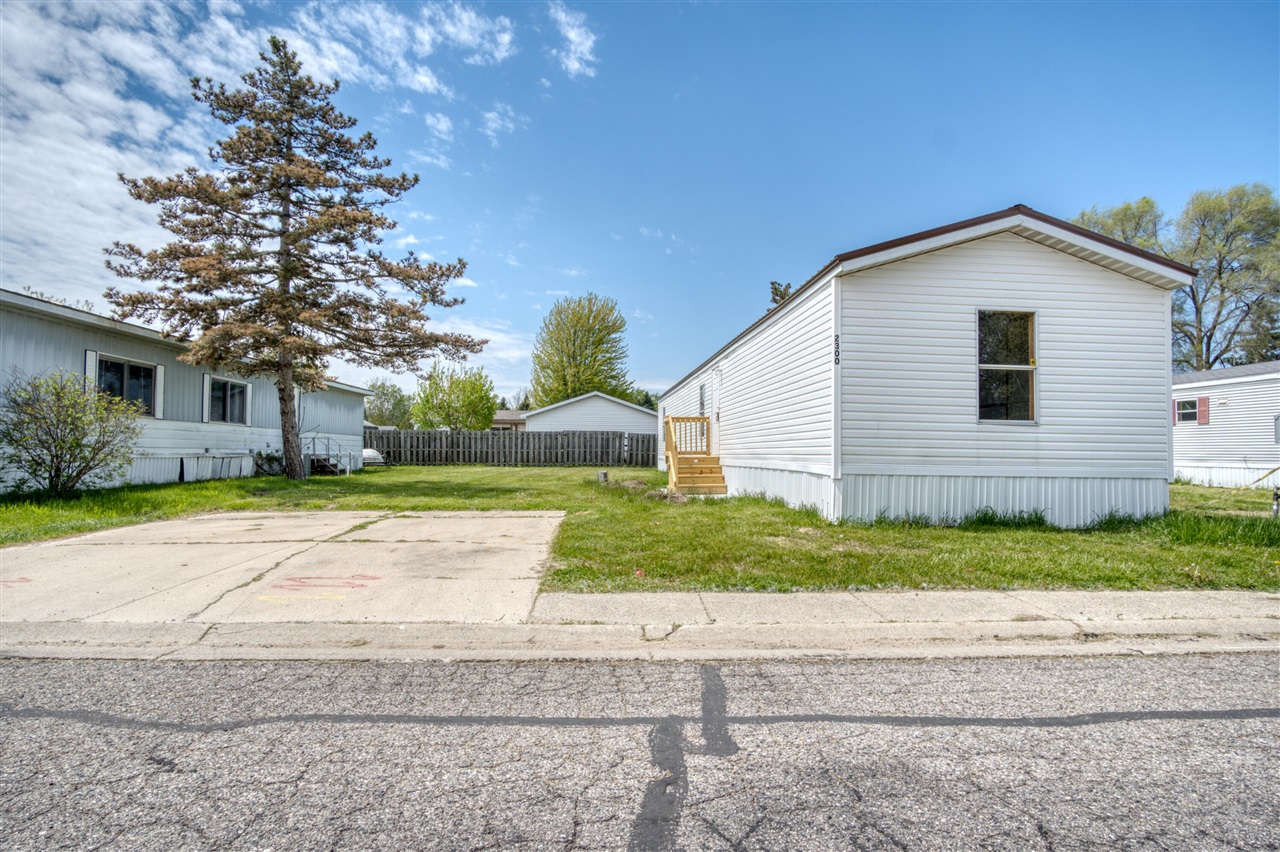2300 Drive In Lane, Unit LOT 32 Mount Pleasant, MI 48858 - Photo 12 of 14
