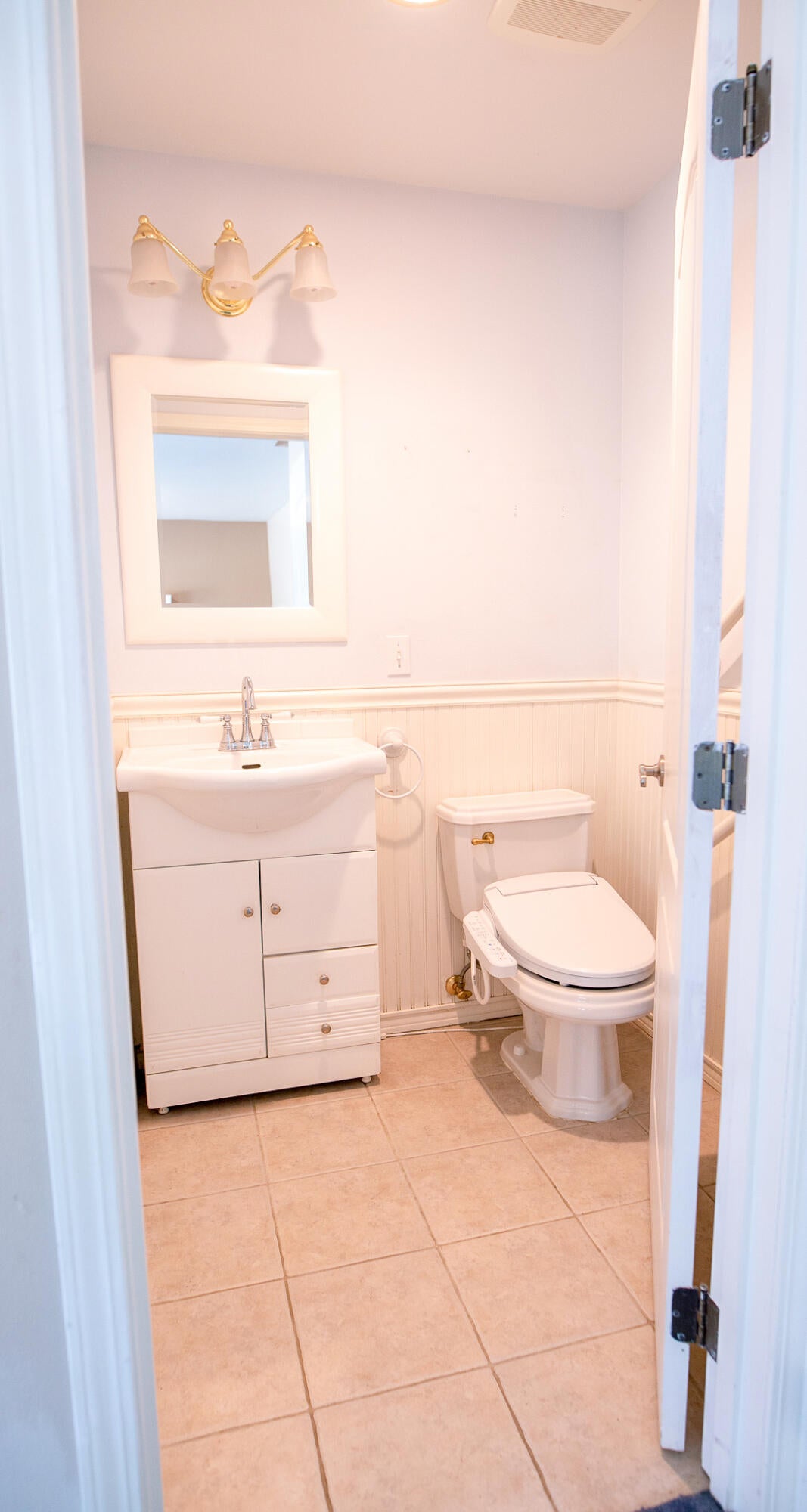 6620 Scottsbluff Road Klamath Falls, OR 97601 - Photo 21 of 51 Bathroom