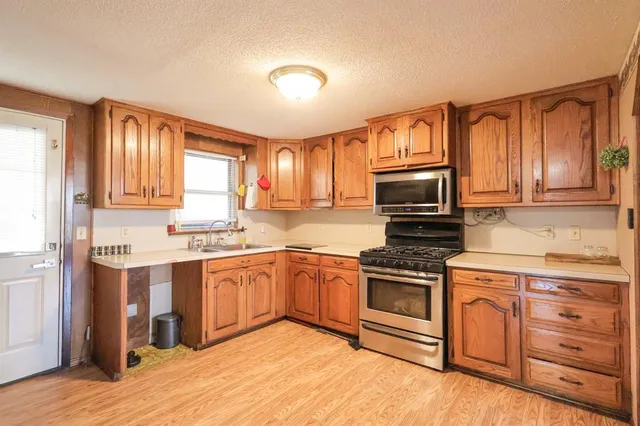 $315,000 | 108 Fir Street, Keene, TX 76059