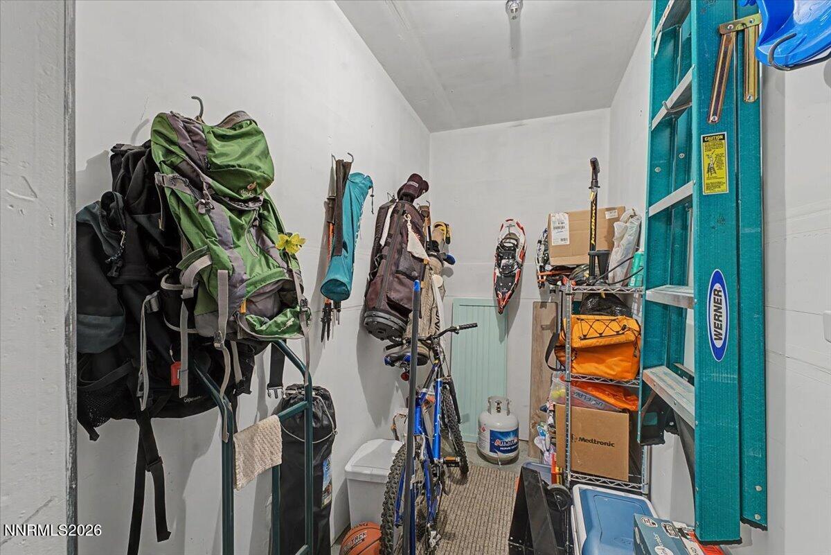 17000 Wedge Parkway, Unit 2625 Reno, NV 89511 - Photo 31 of 42 a view of walk in closet with clothes