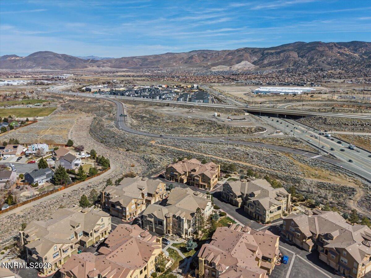17000 Wedge Parkway, Unit 2625 Reno, NV 89511 - Photo 37 of 42 view of city and ocean