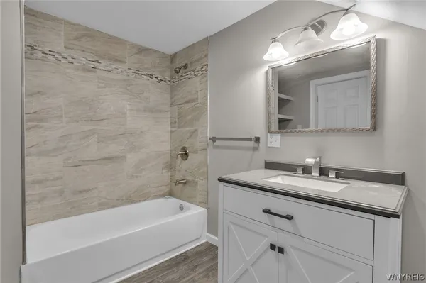 $215,000 | 32 Elm Street, Tonawanda, NY 14150