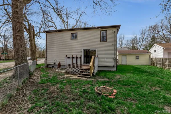 $215,000 | 32 Elm Street, Tonawanda, NY 14150