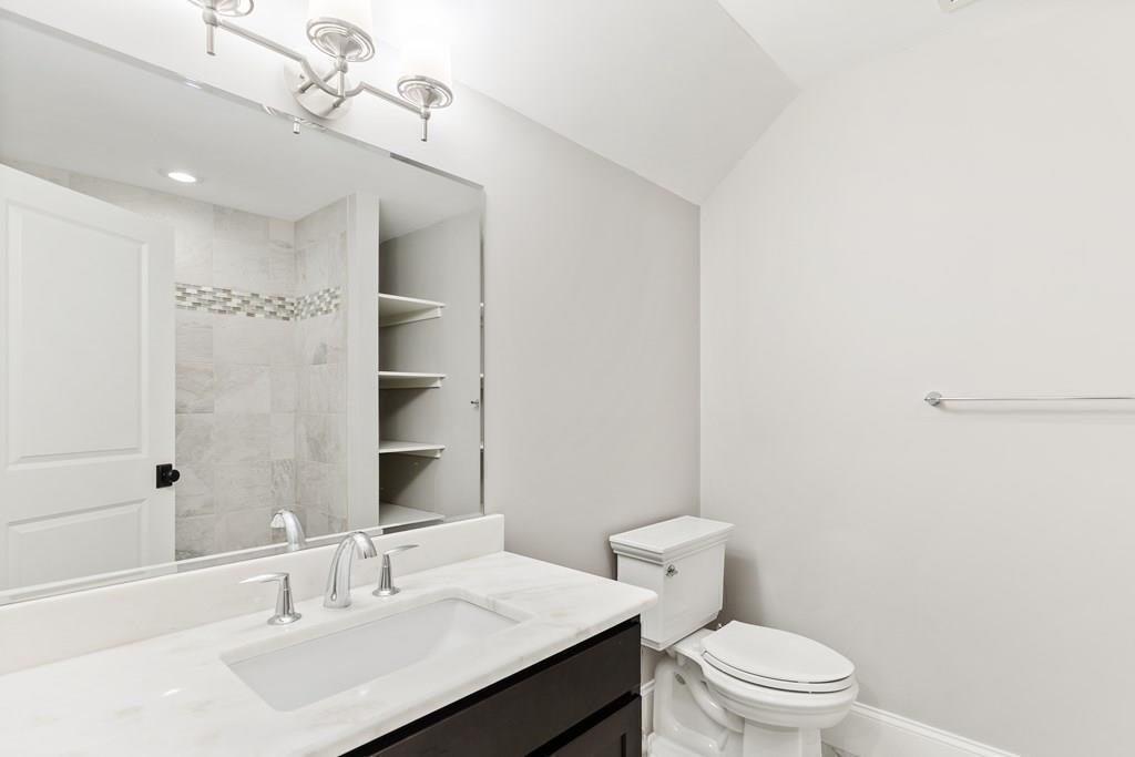 6 Munroe Road Lexington, MA 02421 - Photo 31 of 41 Gallery Image 31