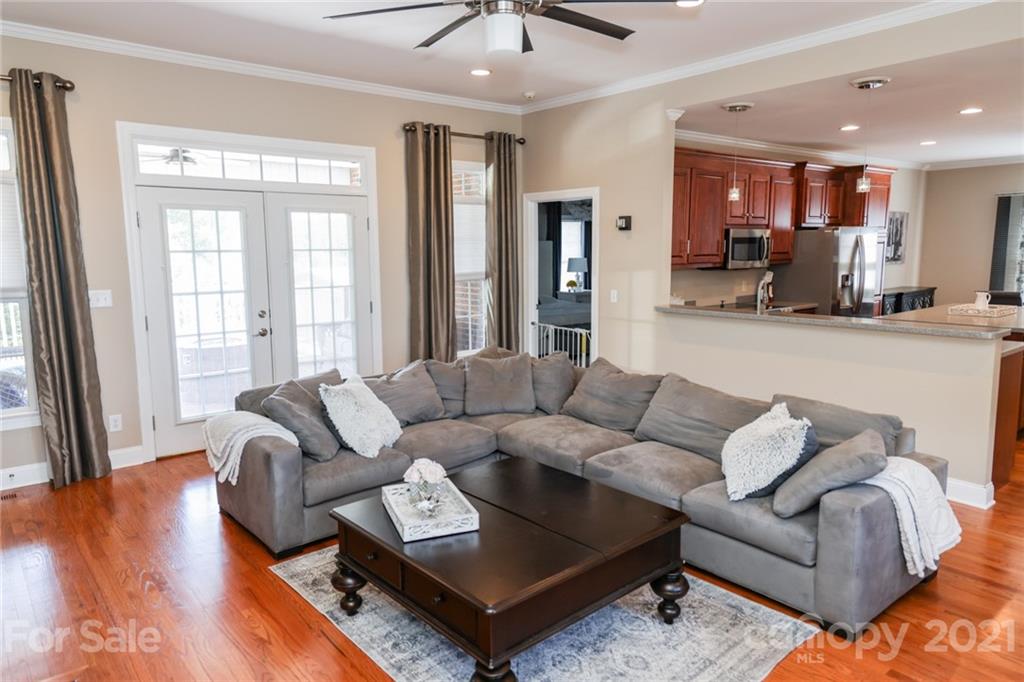 9614 Wilson Road Hildebran, NC 28637 - Photo 6 of 48 Gallery Image 6
