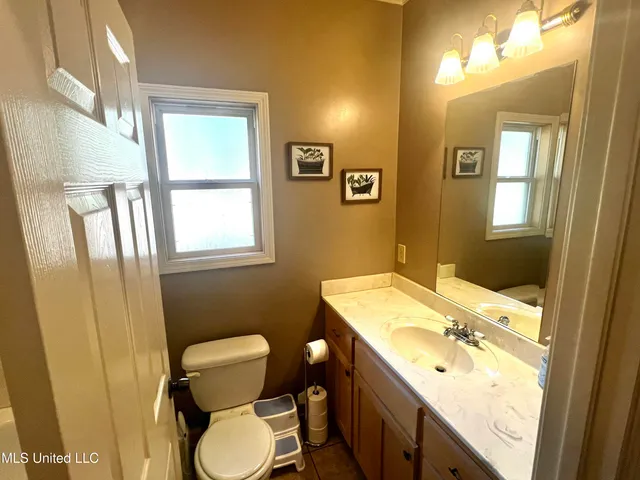 $597,000 | 140 Turkey Hollow, Terry, MS 39170