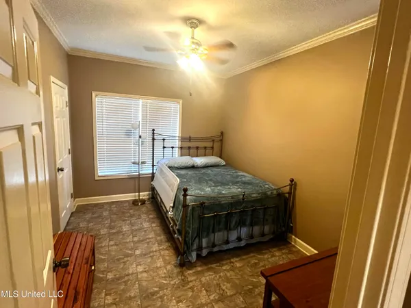 $549,900 | 140 Turkey Hollow, Terry, MS 39170