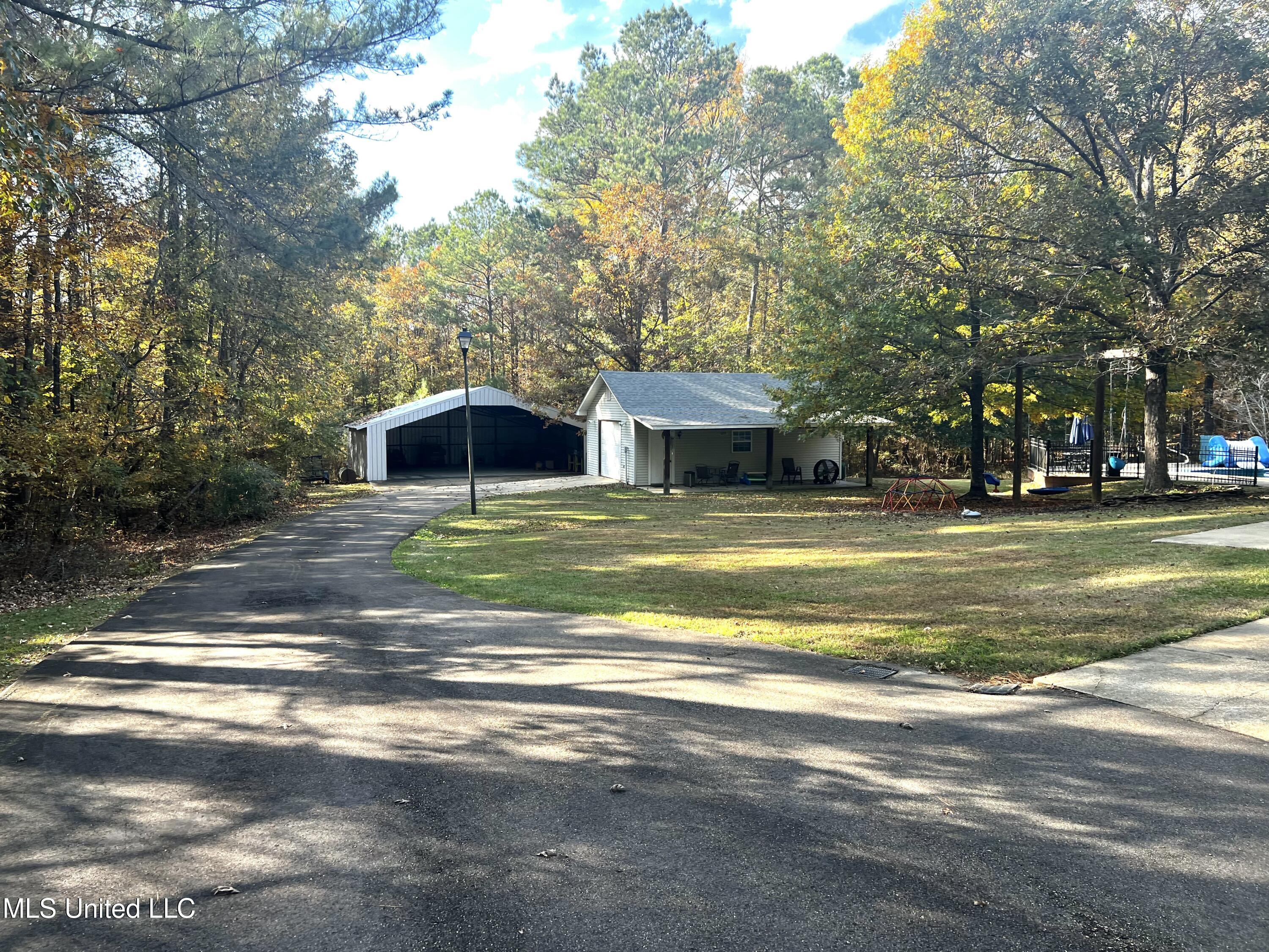 140 Turkey Hollow Terry, MS 39170 - Photo 4 of 44 999044F0-7059-4AEA-BFBD-97F17B84B632_1_2