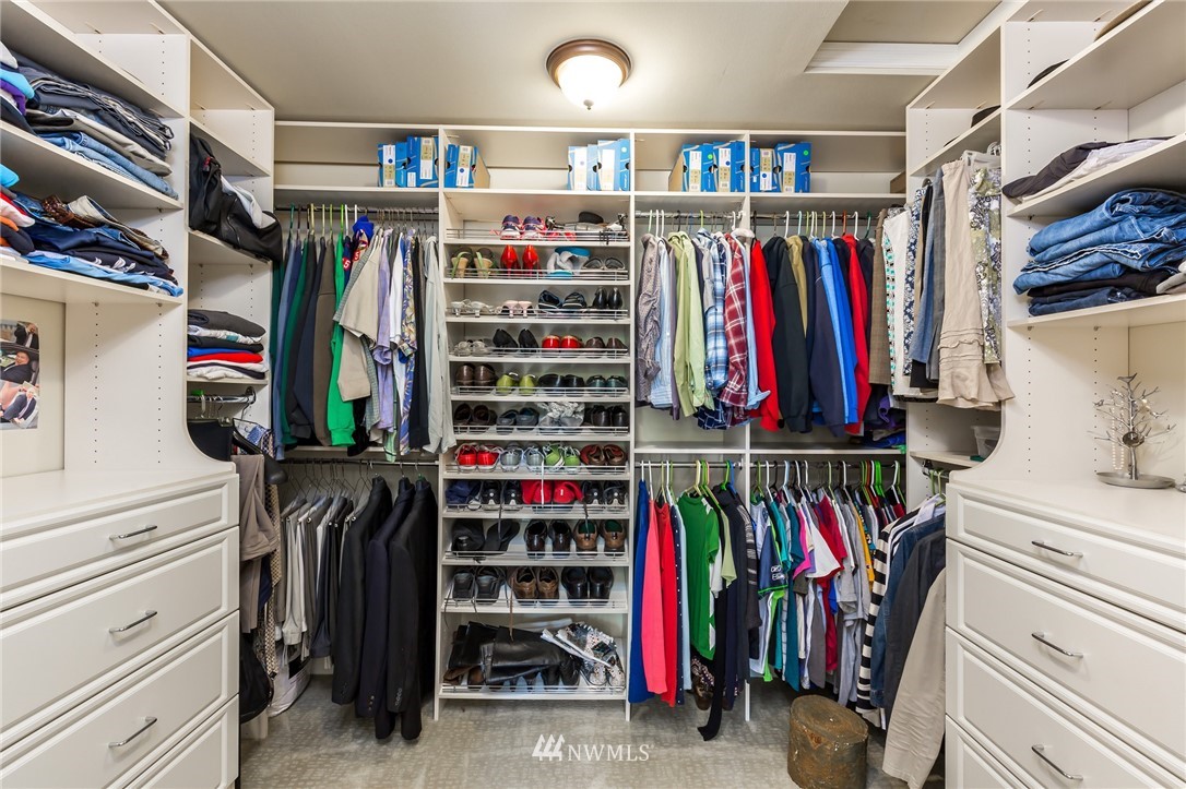 21218 36th Drive Southeast Bothell, WA 98021 - Photo 17 of 25