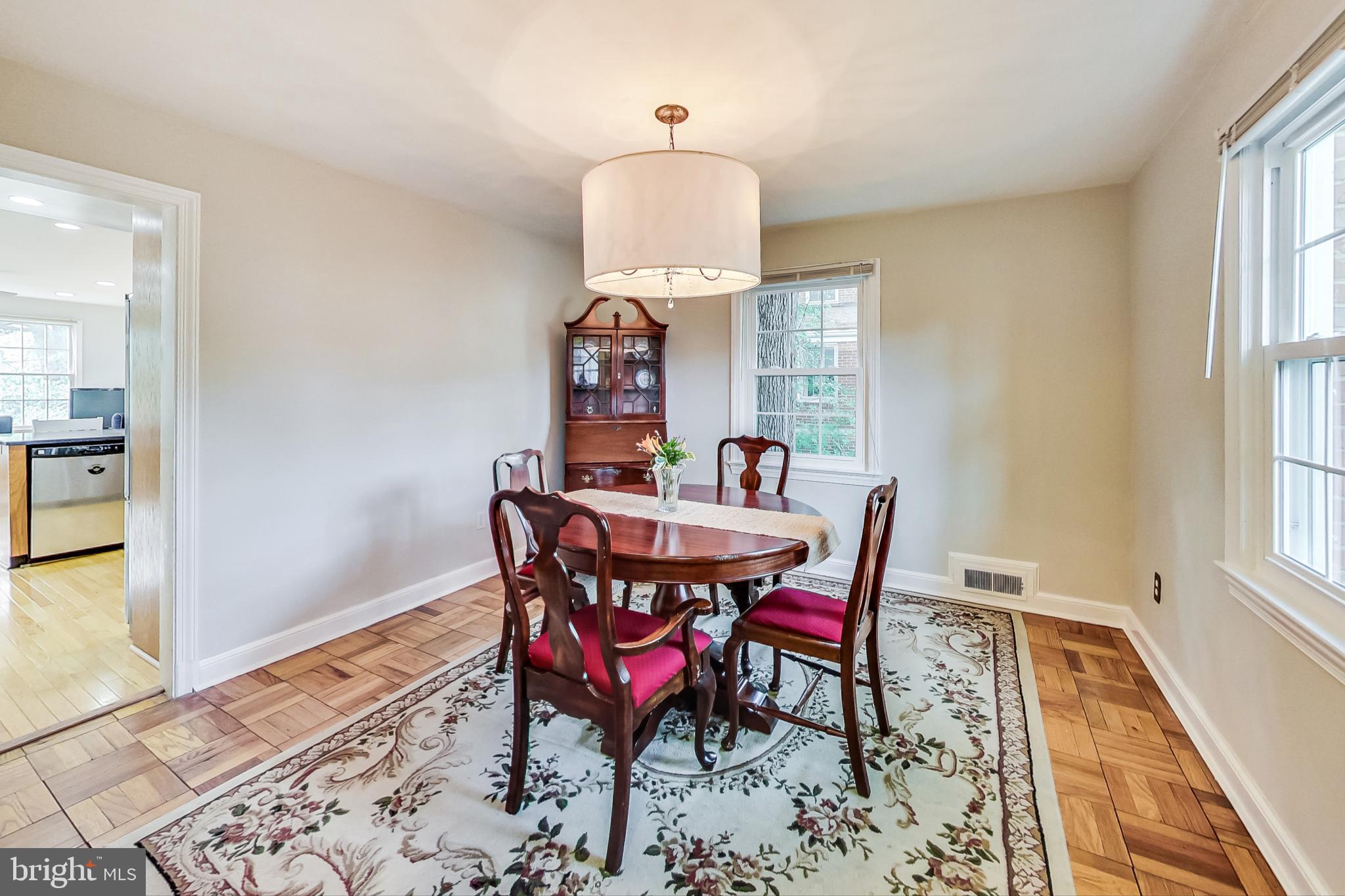 9608 Sutherland Road Silver Spring, MD 20901 - Photo 13 of 52