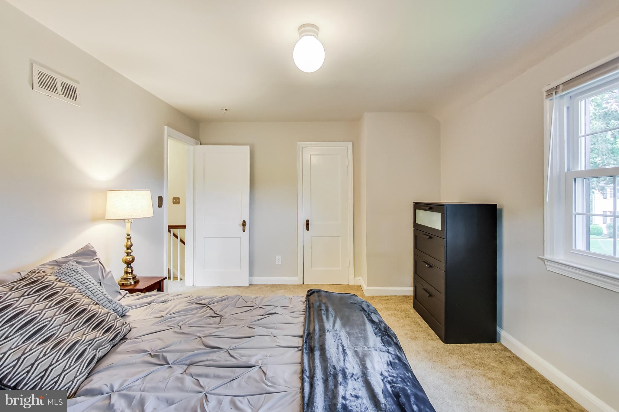 9608 Sutherland Road Silver Spring, MD 20901 - Photo 20 of 52