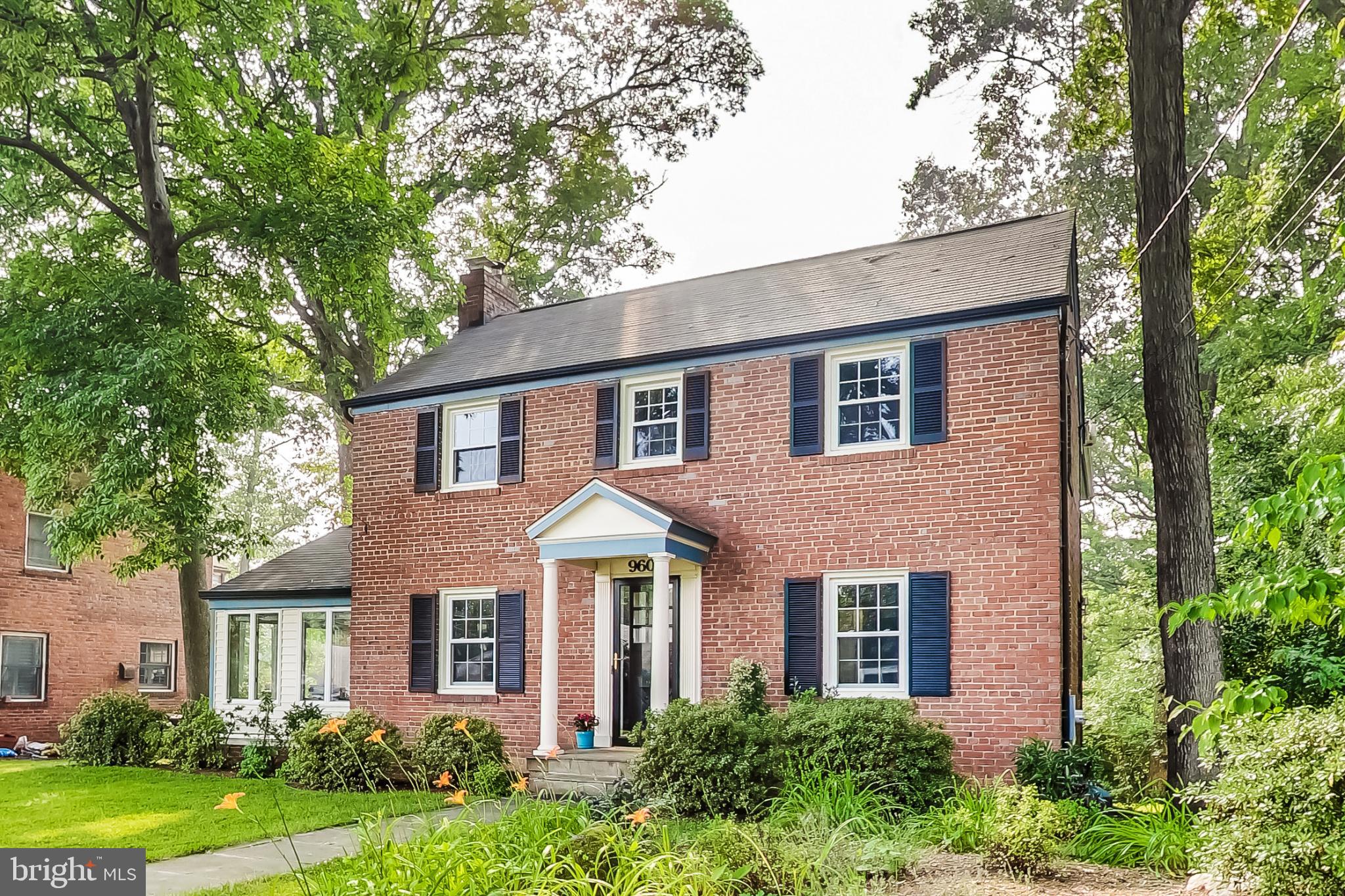 9608 Sutherland Road Silver Spring, MD 20901 - Photo 2 of 52