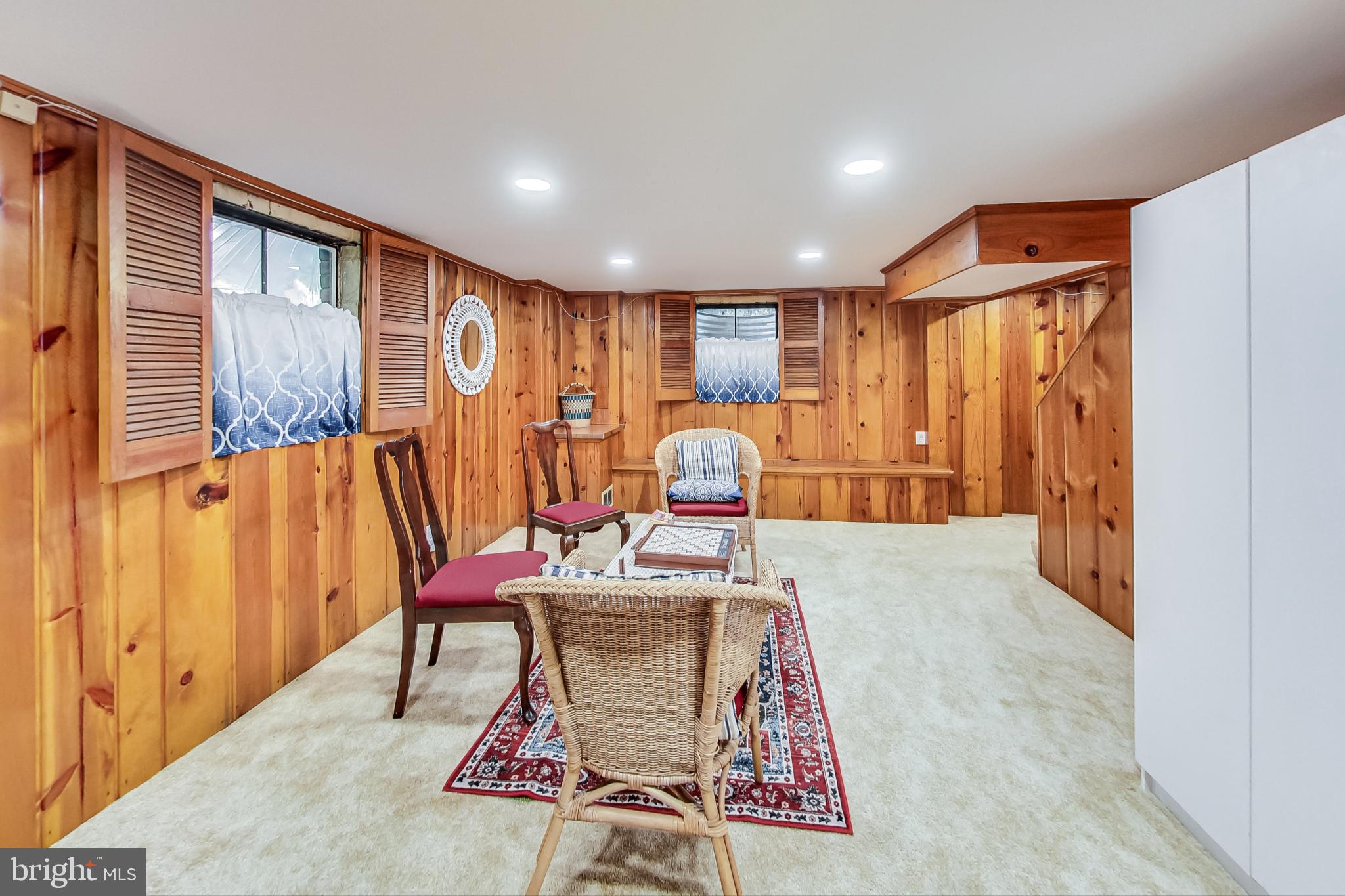 9608 Sutherland Road Silver Spring, MD 20901 - Photo 37 of 52